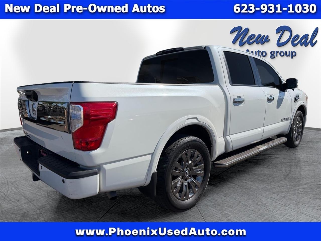 Nissan Titan Platinum Reserve 2WD 2017