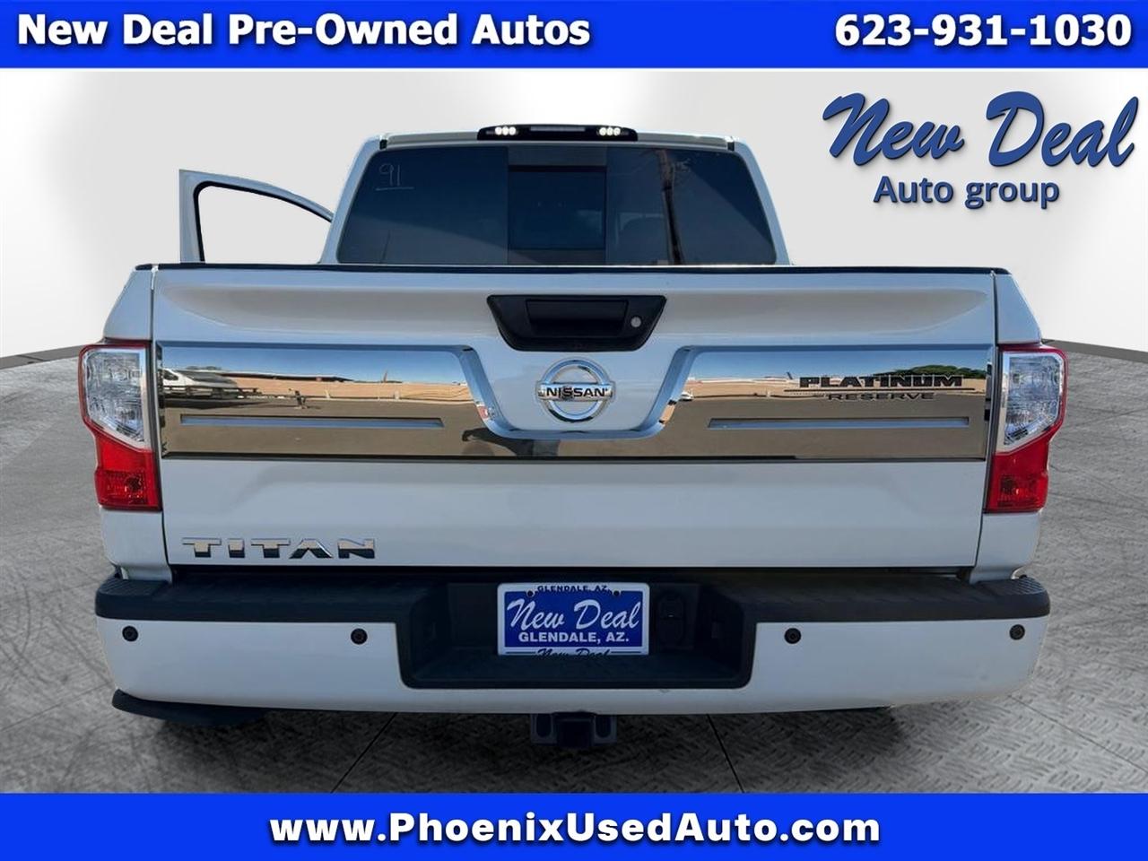 Nissan Titan Platinum Reserve 2WD 2017