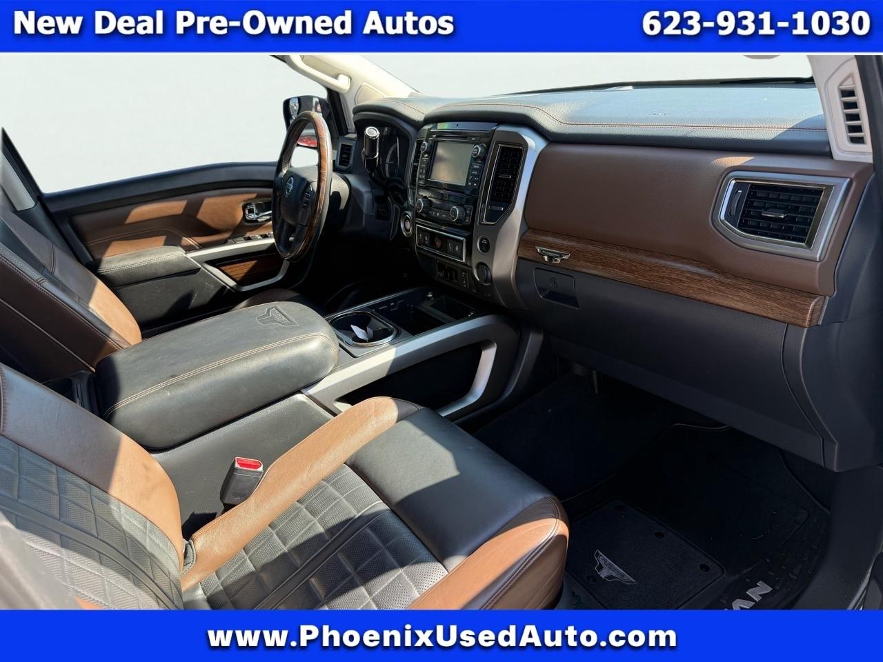 Nissan Titan Platinum Reserve 2WD 2017