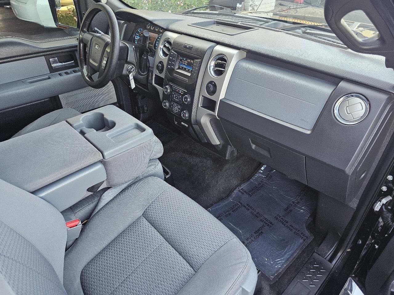 Ford F-150 XLT 2WD 2013