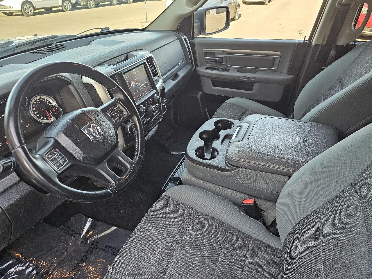 RAM 1500 Classic Tradesman Crew Cab LWB 2WD 2019