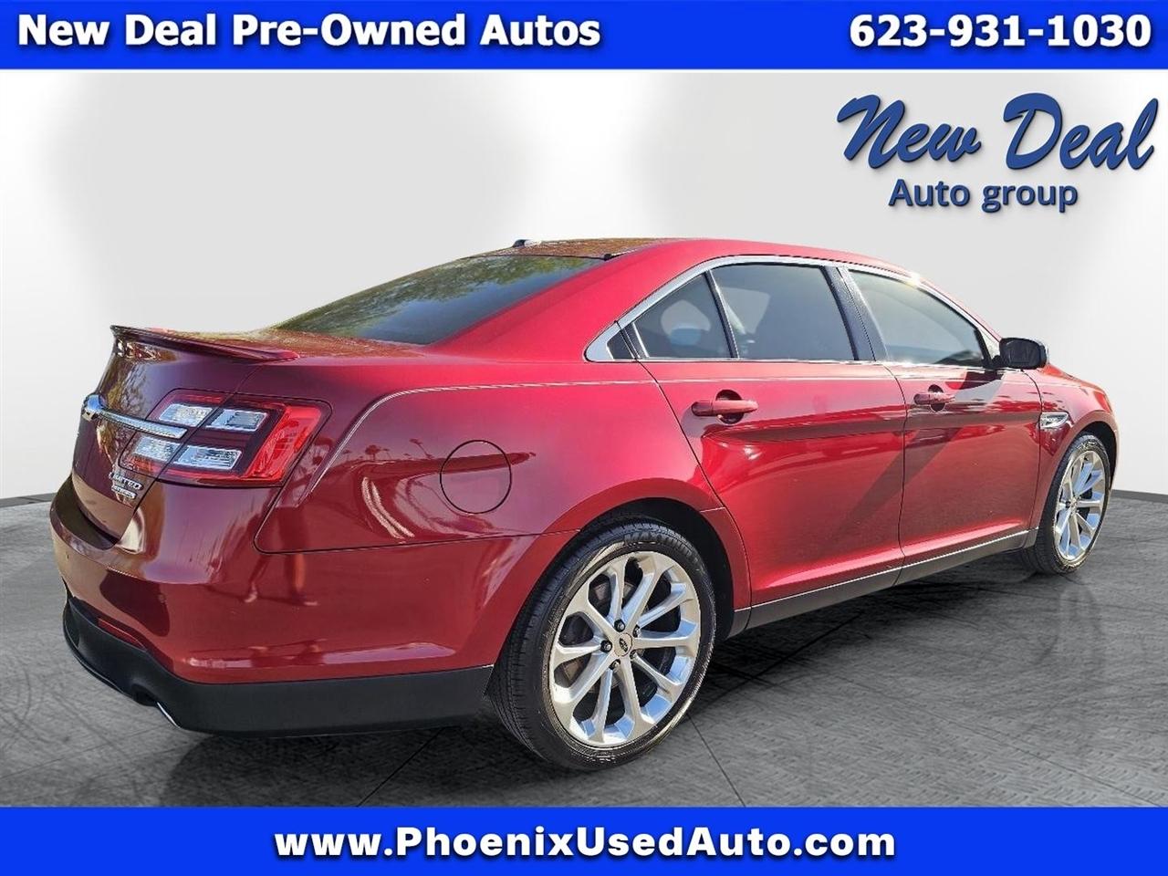 Ford Taurus Limited FWD 2015