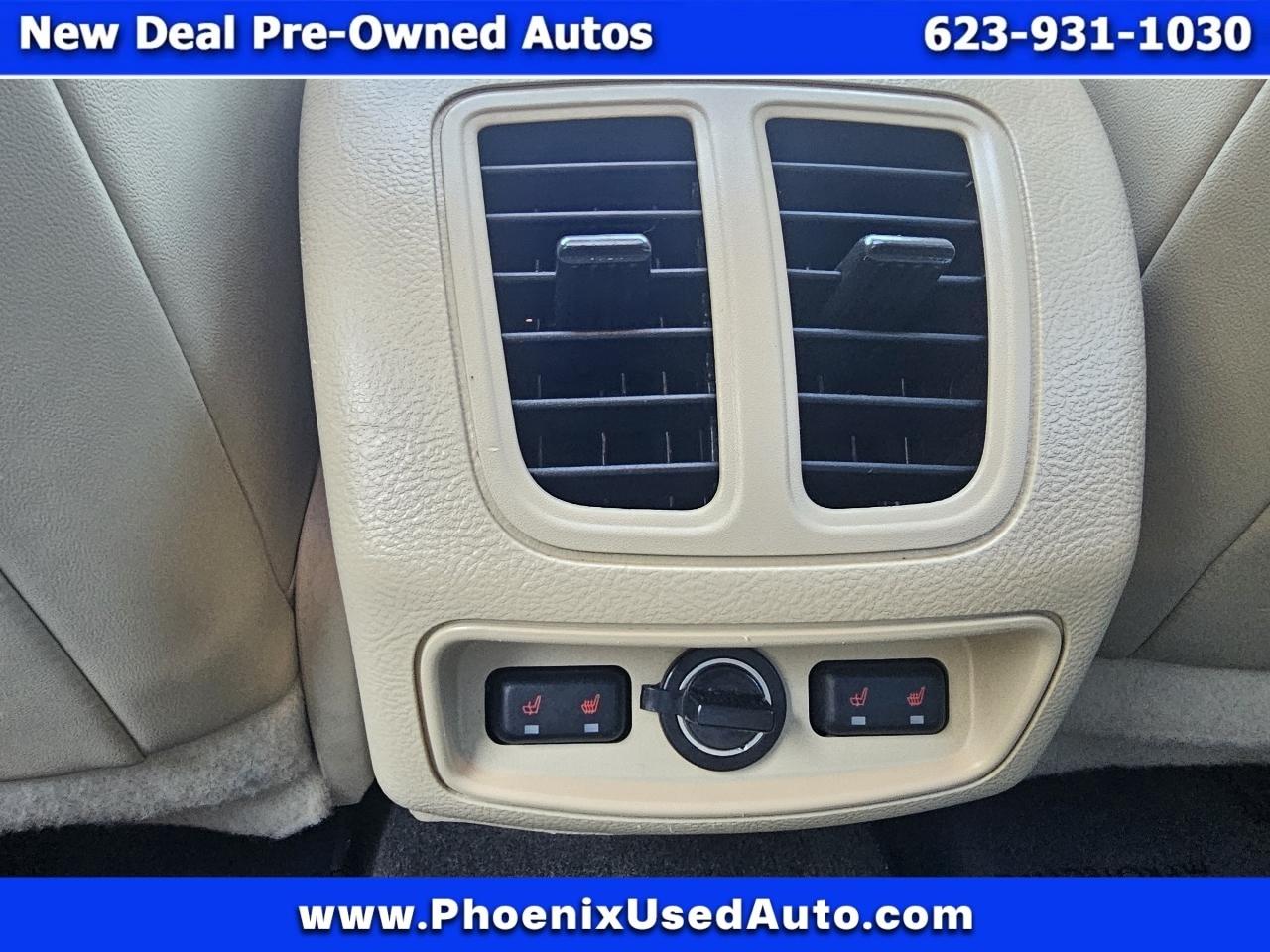 Ford Taurus Limited FWD 2015