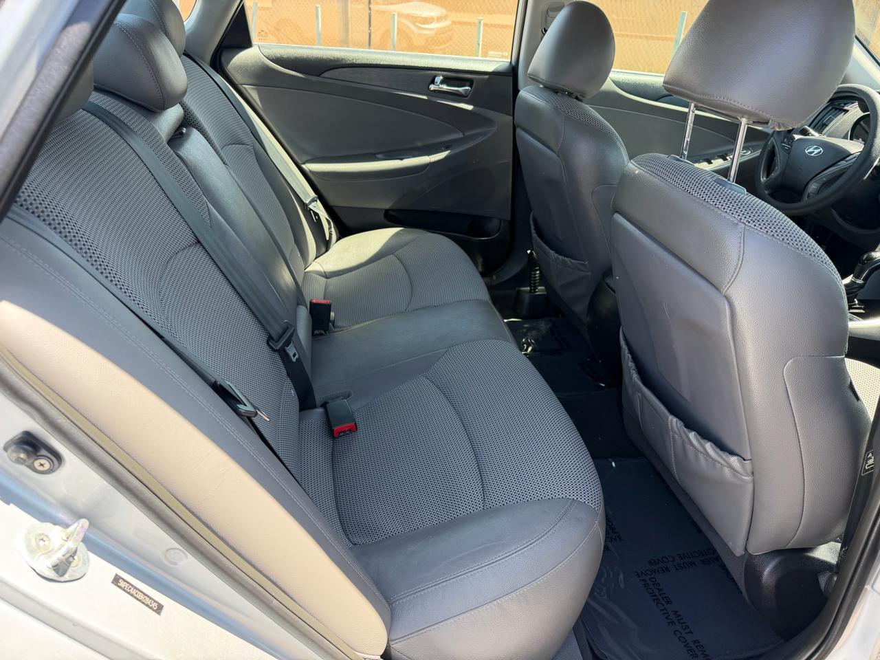 Hyundai Sonata Limited Auto 2011