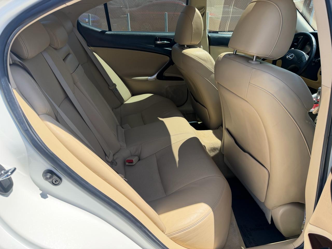 Lexus IS 250 RWD 2006