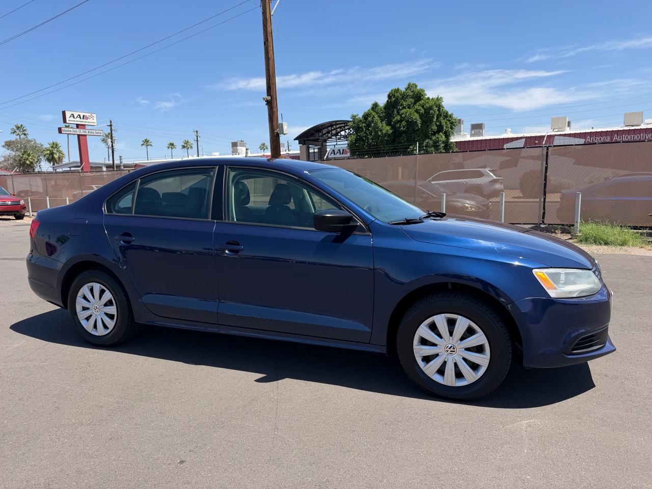 Volkswagen Jetta S 2014