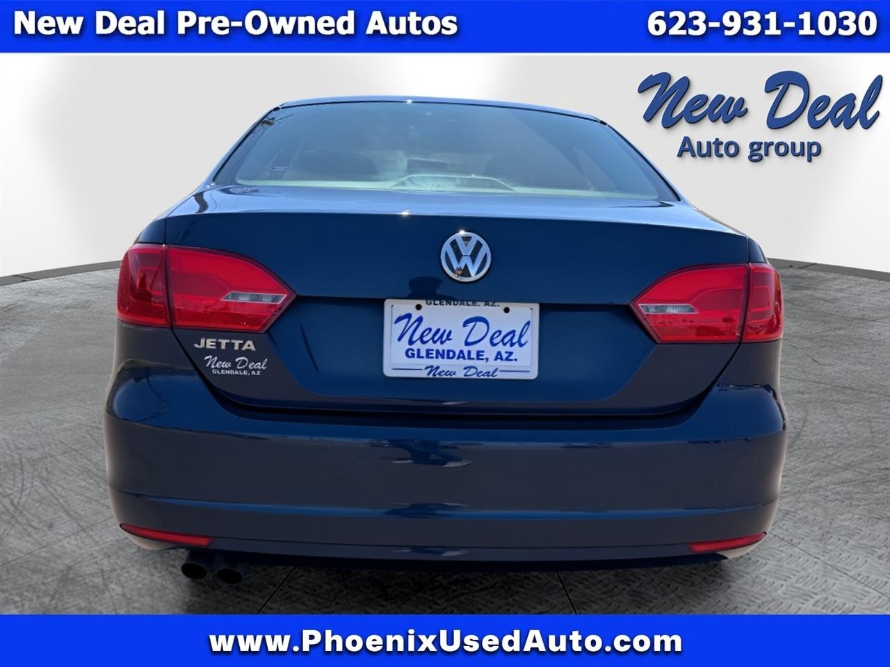 Volkswagen Jetta S 2014