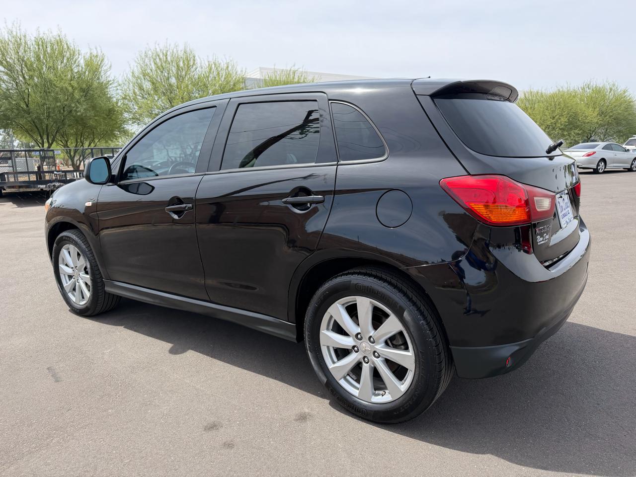 Mitsubishi Outlander Sport ES 2WD 2015