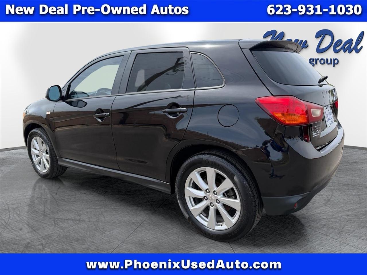 Mitsubishi Outlander Sport ES 2WD 2015