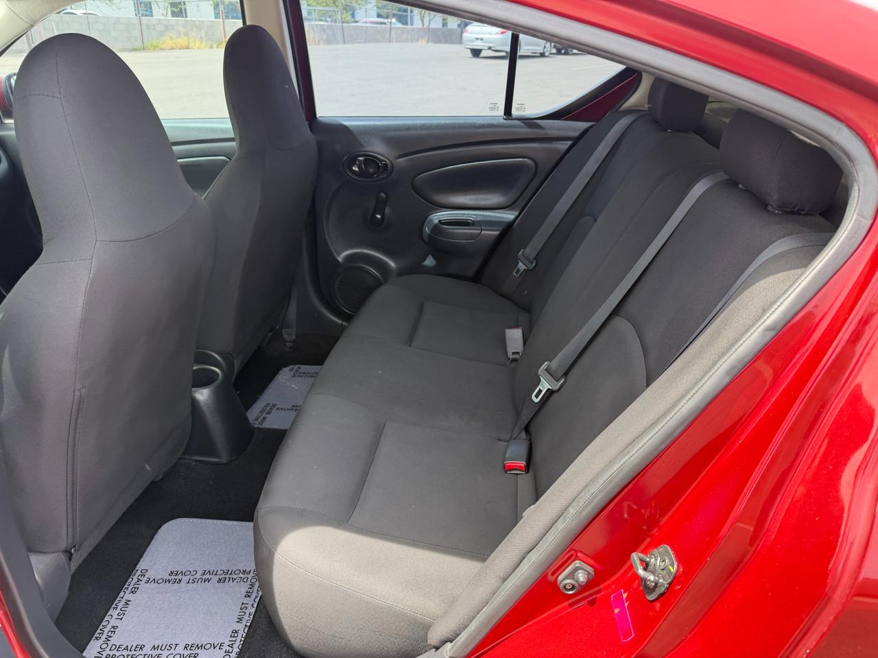 Nissan Versa 1.6 S 5M 2017