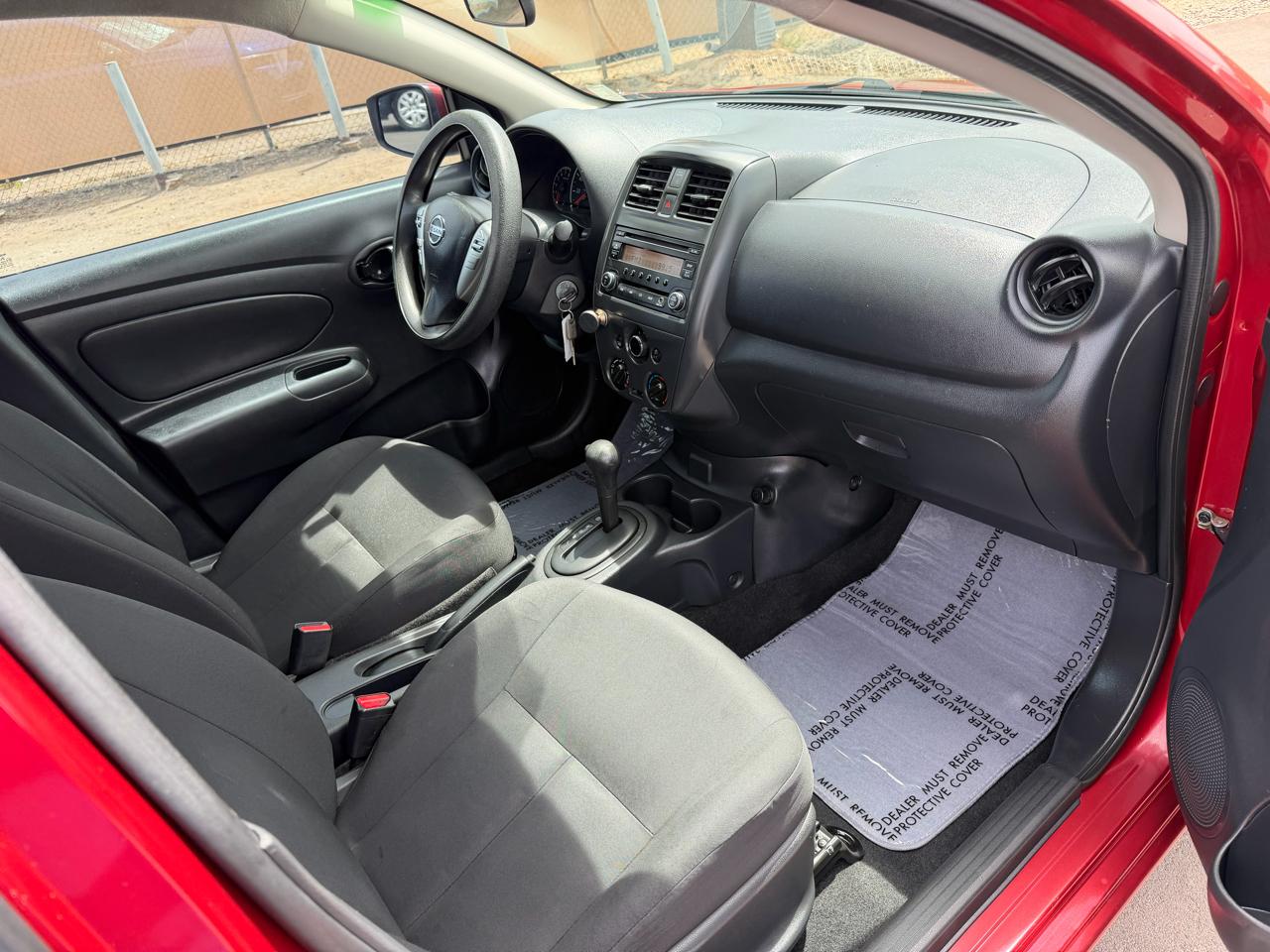 Nissan Versa 1.6 S 5M 2017