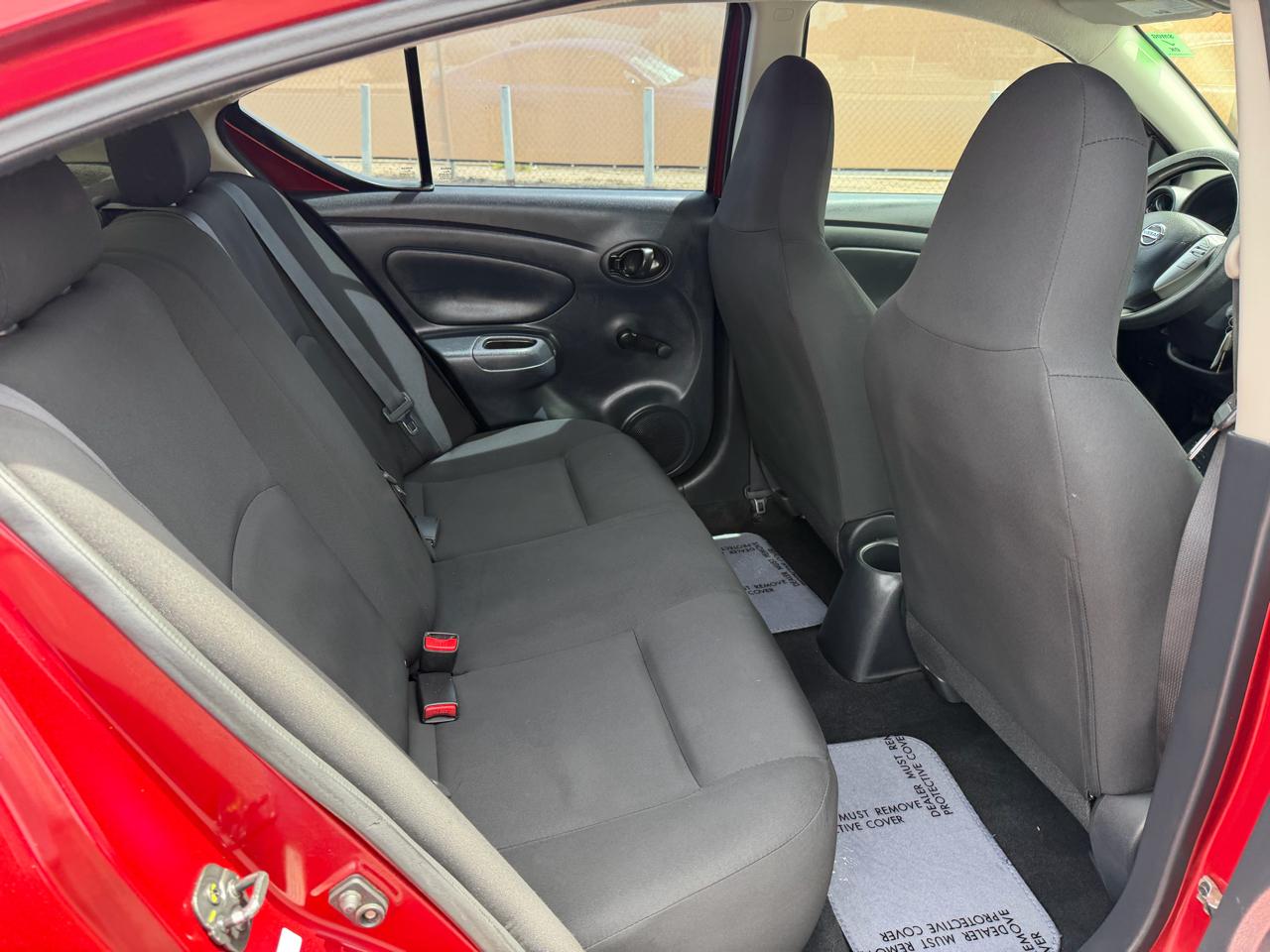 Nissan Versa 1.6 S 5M 2017