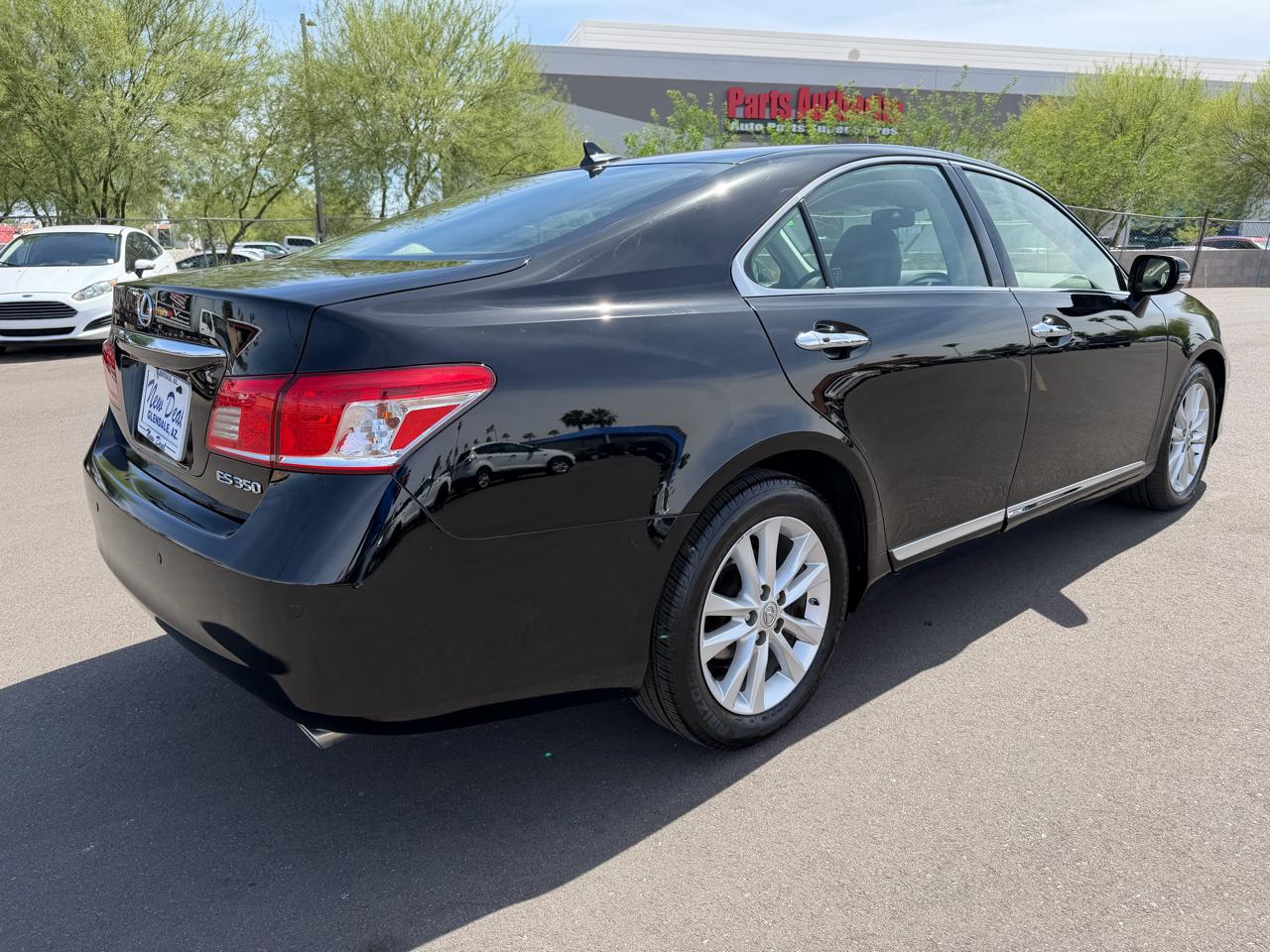 Lexus ES 350 Sedan 2012