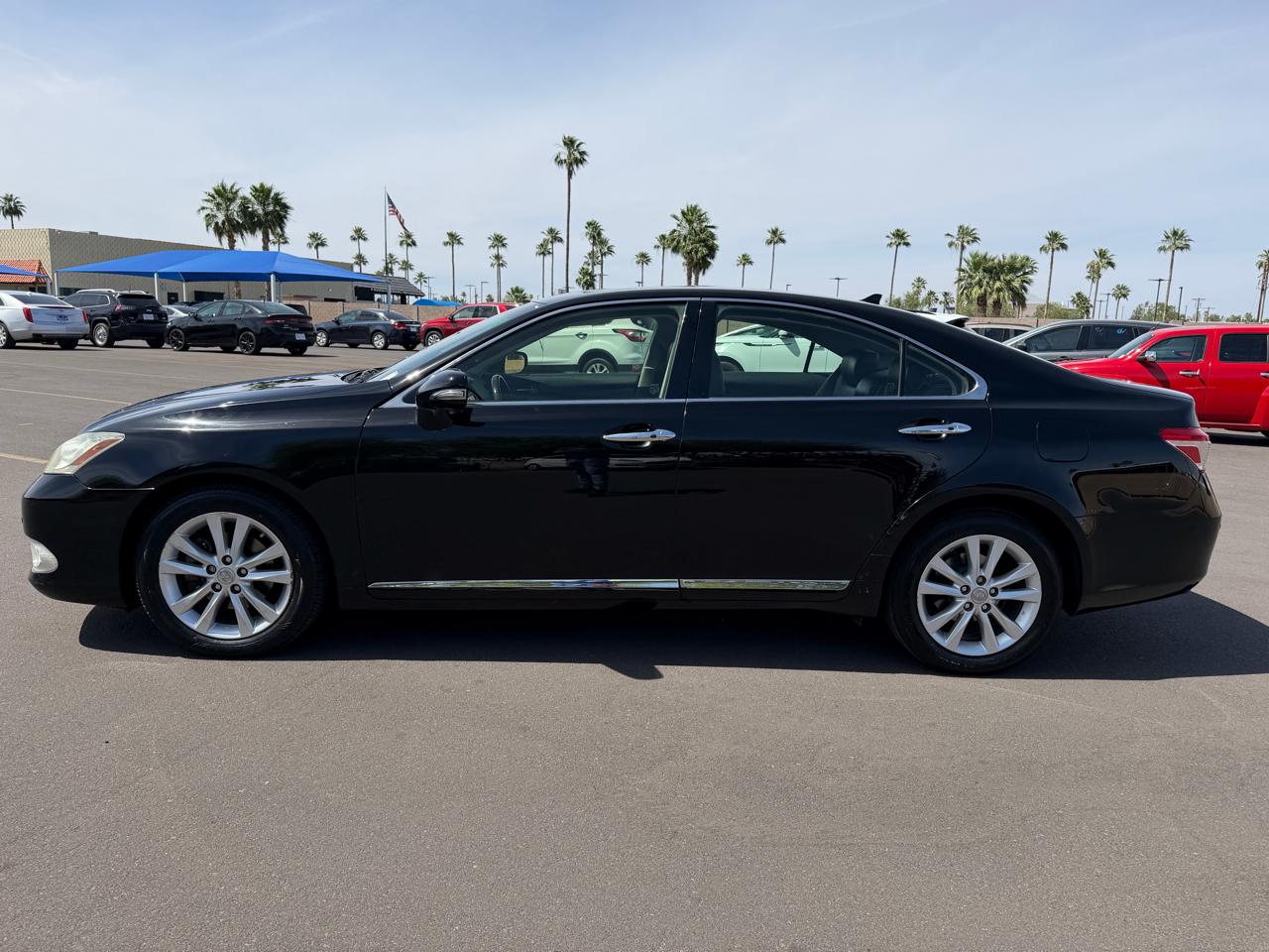 Lexus ES 350 Sedan 2012