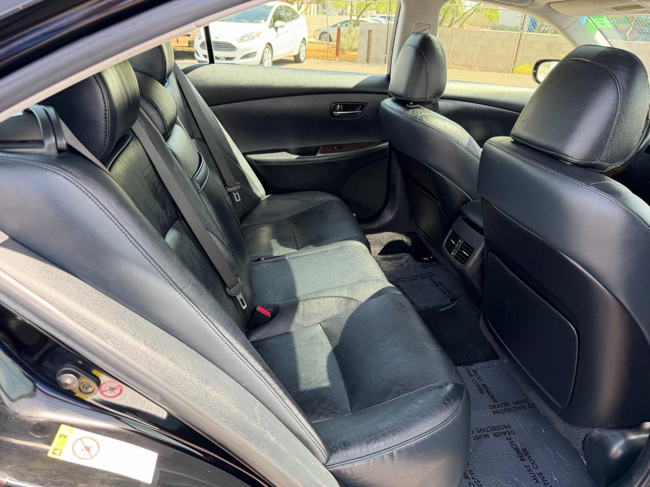 Lexus ES 350 Sedan 2012