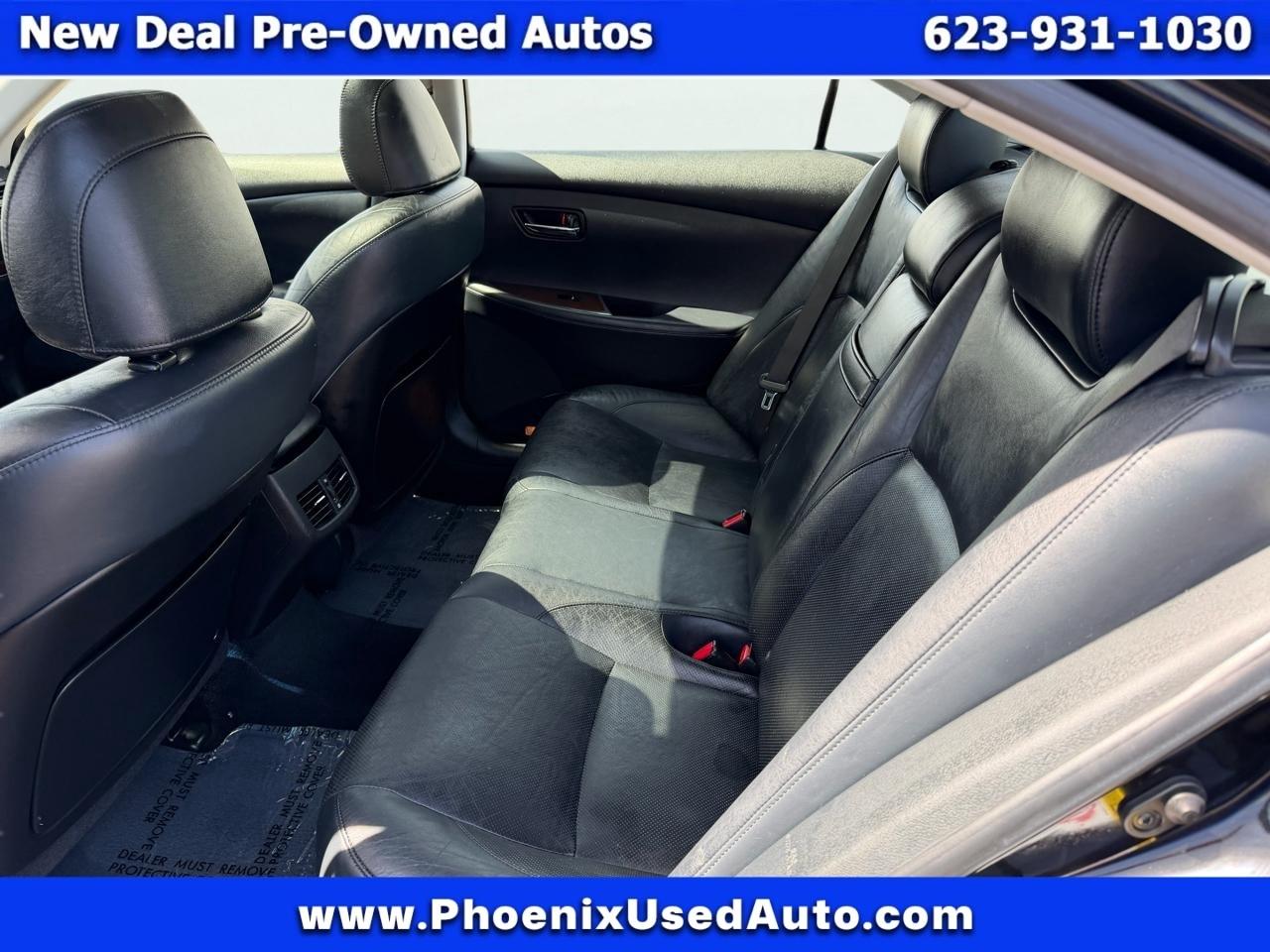 Lexus ES 350 Sedan 2012