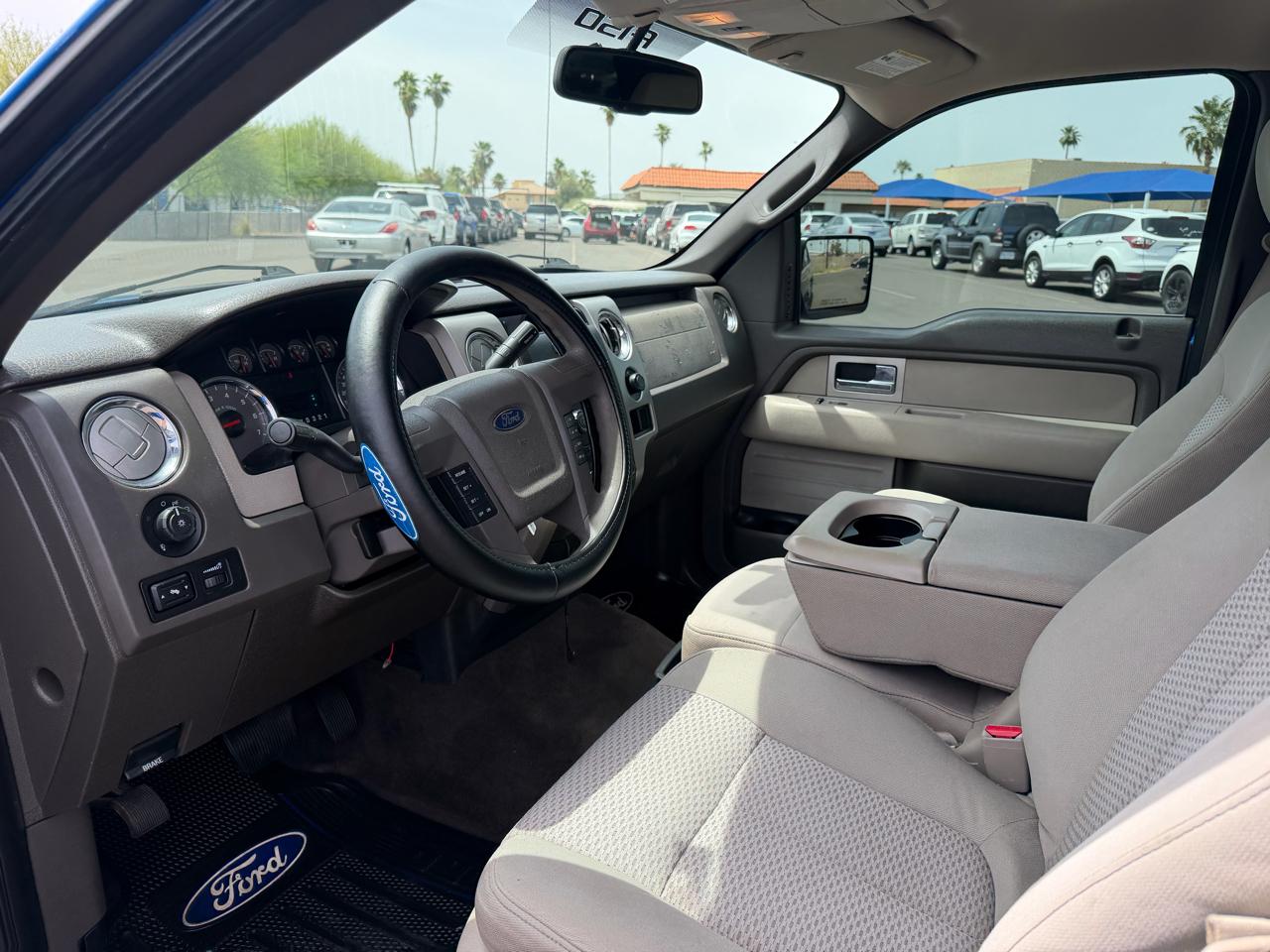 Ford F-150 2WD SuperCrew 150" XL 2009