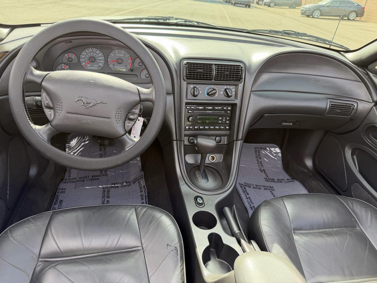 Ford Mustang Deluxe Convertible 2001