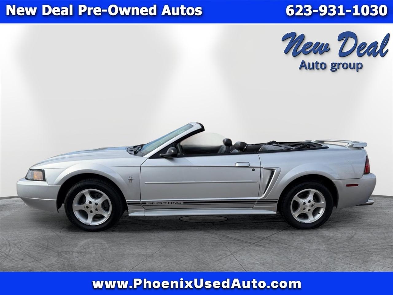Ford Mustang Deluxe Convertible 2001