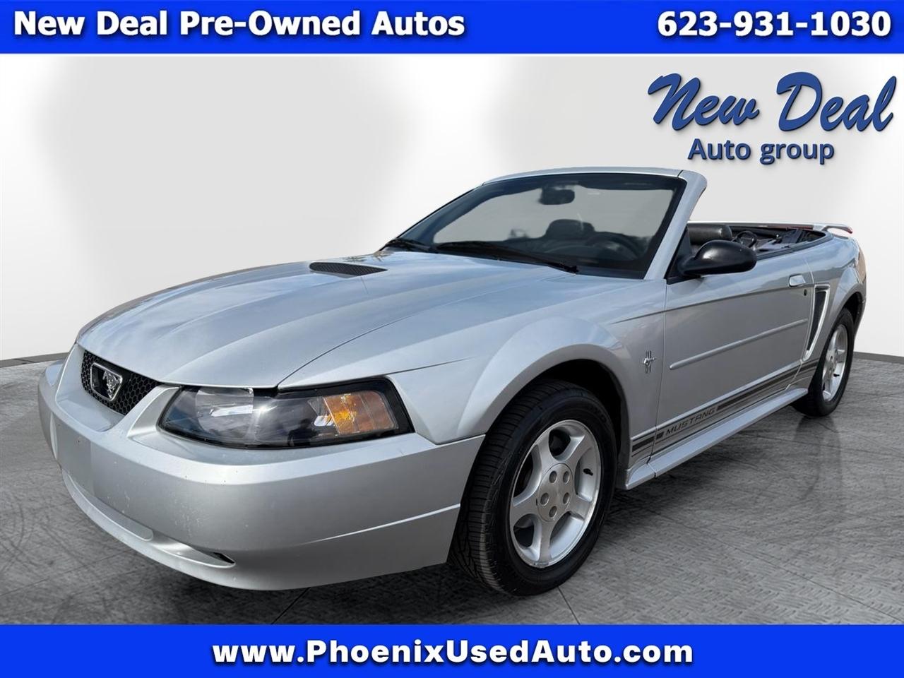 Ford Mustang Deluxe Convertible 2001