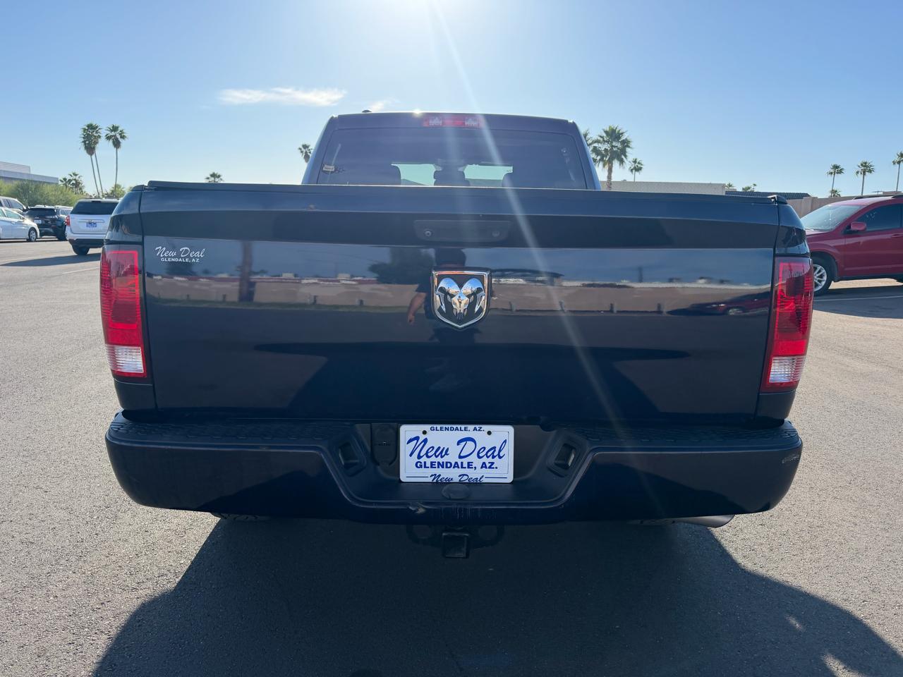 RAM 1500 2WD Crew Cab 140.5" Express 2016