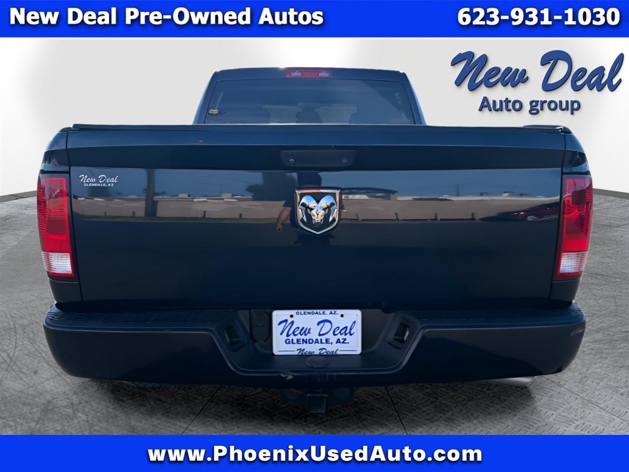 RAM 1500 2WD Crew Cab 140.5" Express 2016