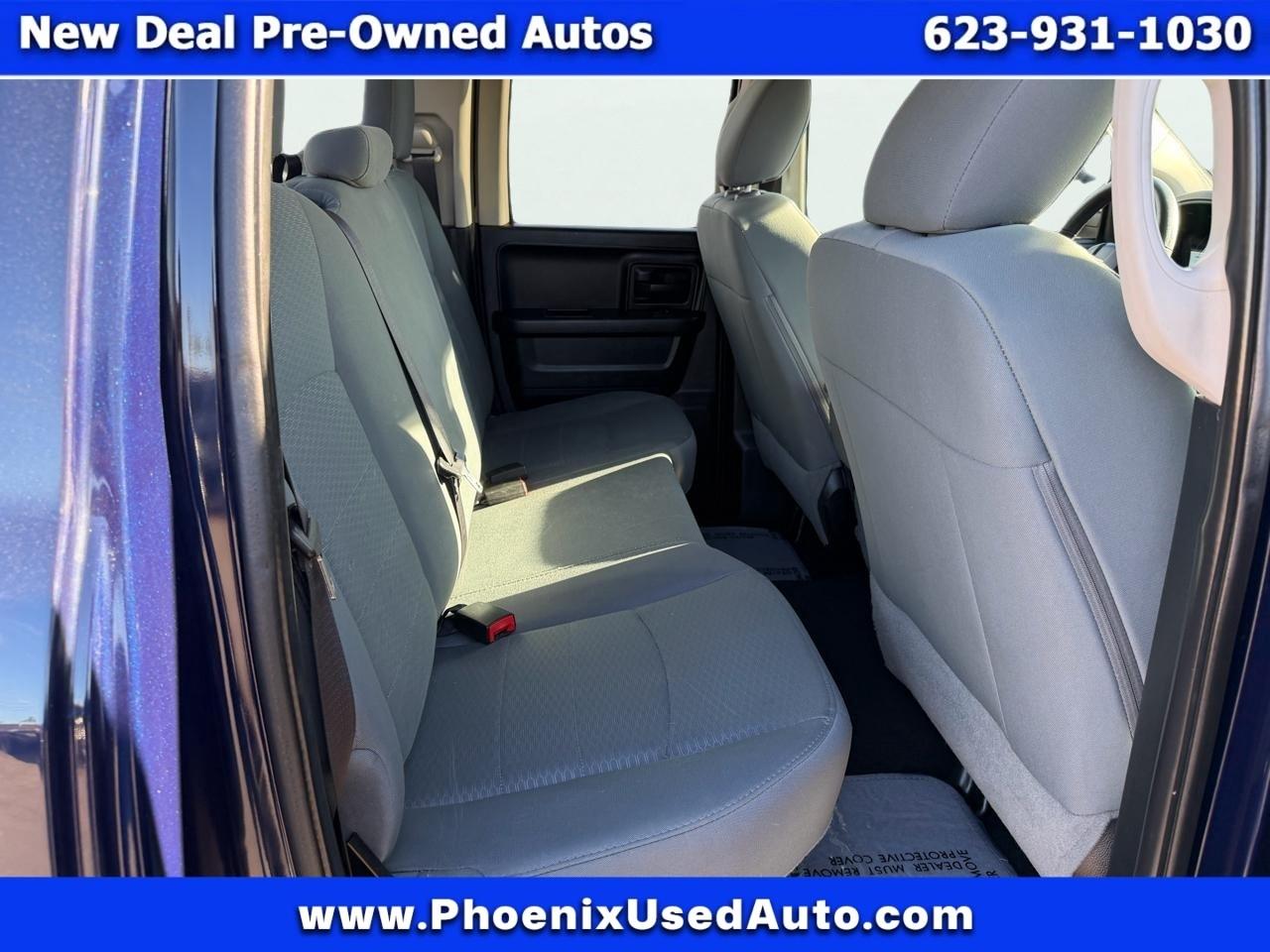 RAM 1500 2WD Crew Cab 140.5" Express 2016