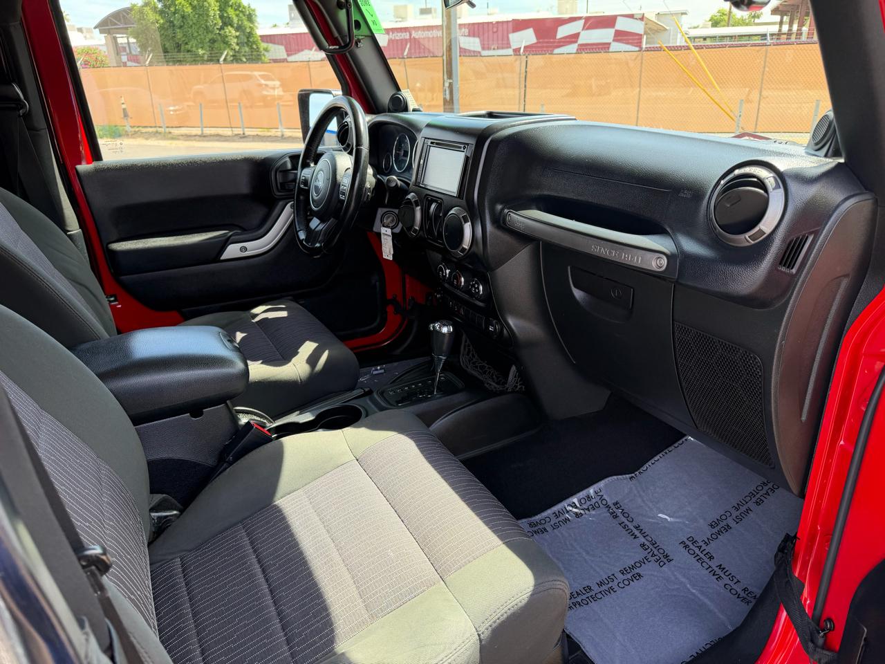 Jeep Wrangler Sport 4WD 2011