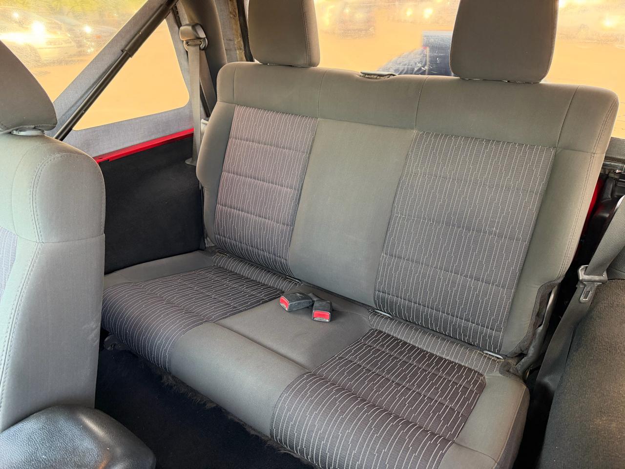 Jeep Wrangler Sport 4WD 2011