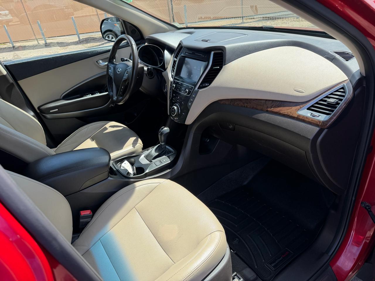 Hyundai Santa Fe Limited FWD 2017