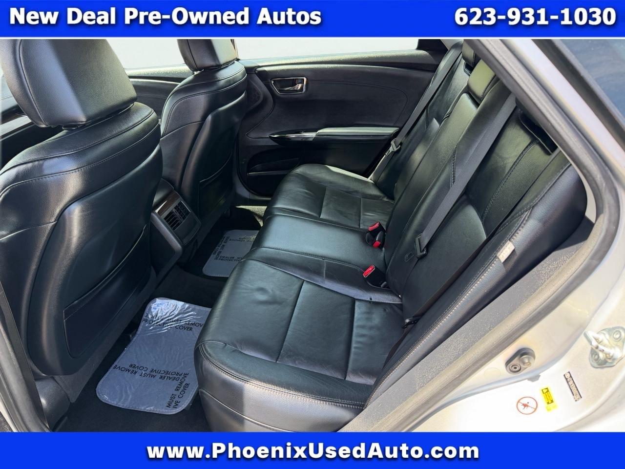 Toyota Avalon XLE 2013