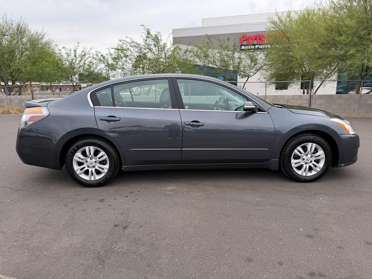 Nissan Altima 2.5 S 2011