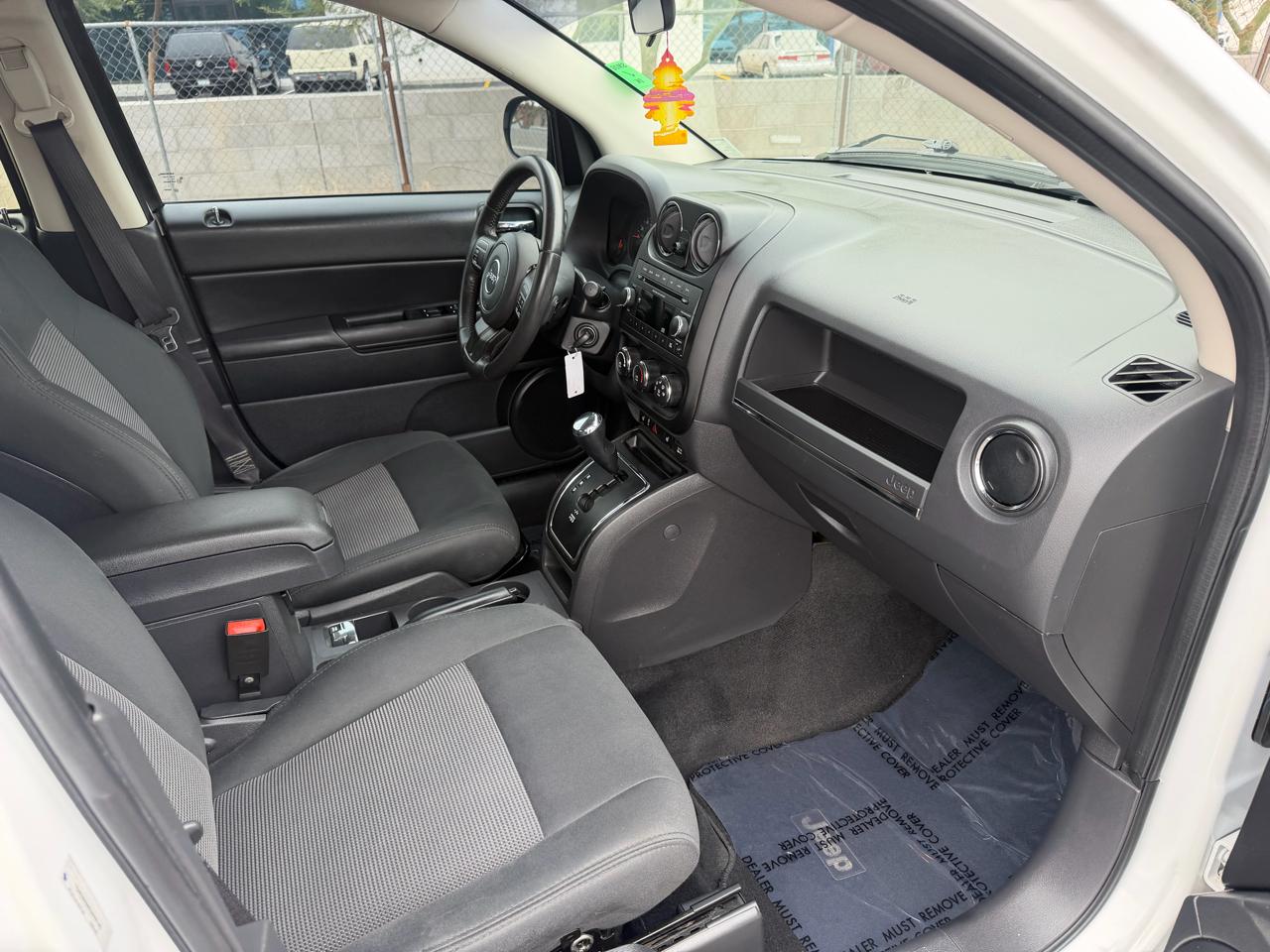 Jeep Compass Latitude 4WD 2012