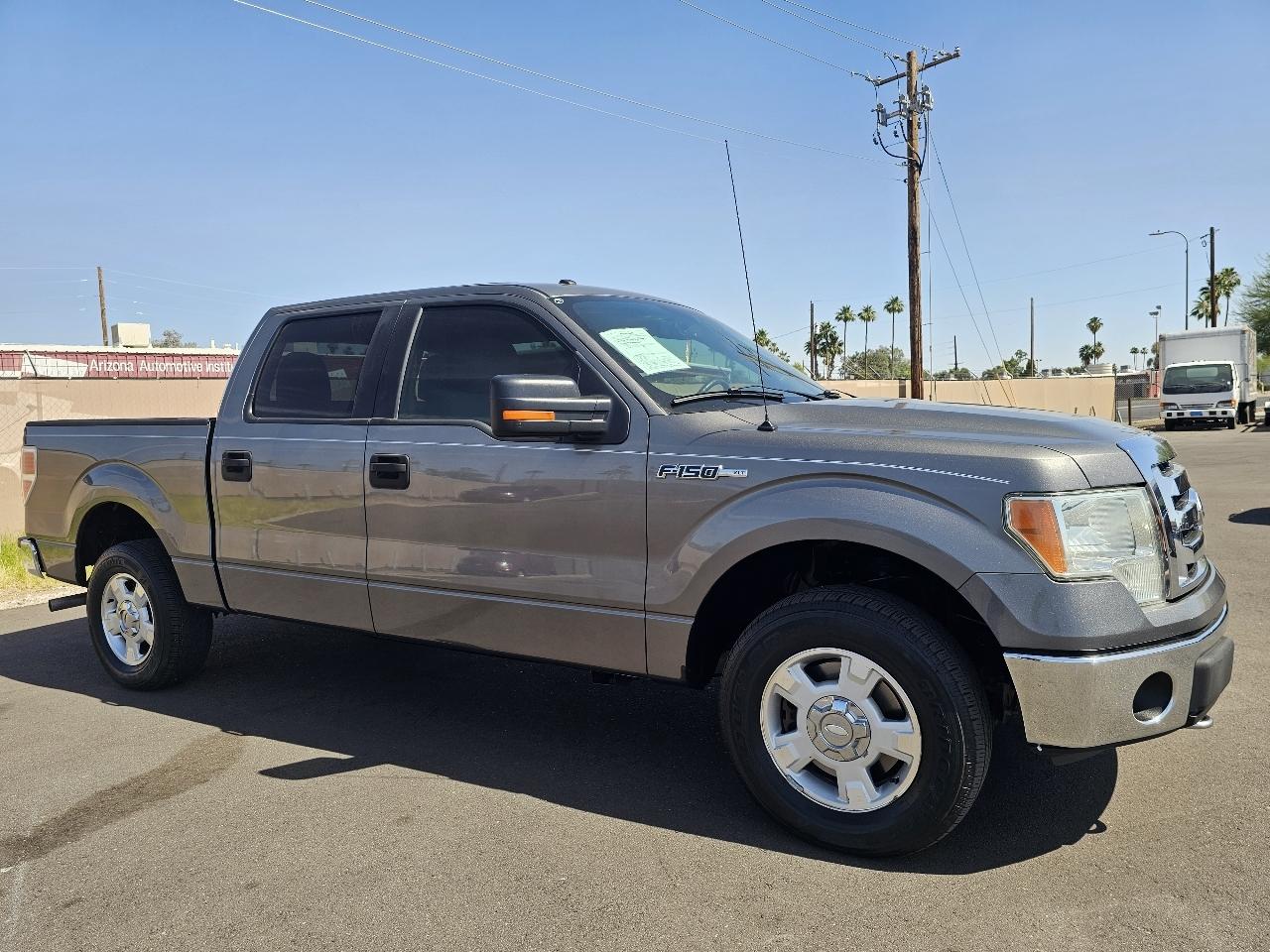 Ford F-150 XLT SuperCrew 2WD 2012