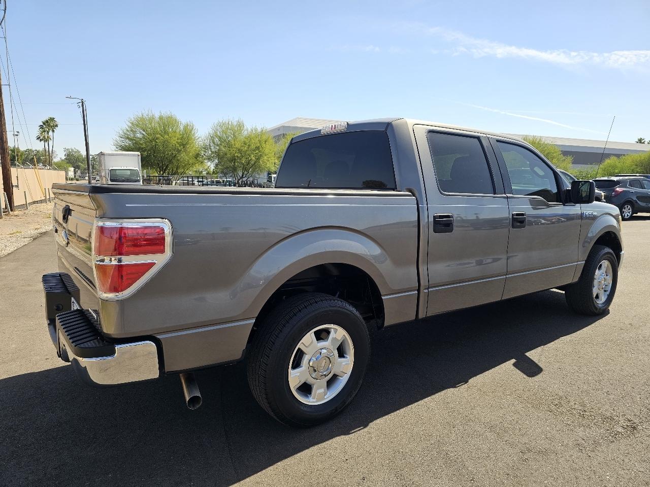 Ford F-150 XLT SuperCrew 2WD 2012