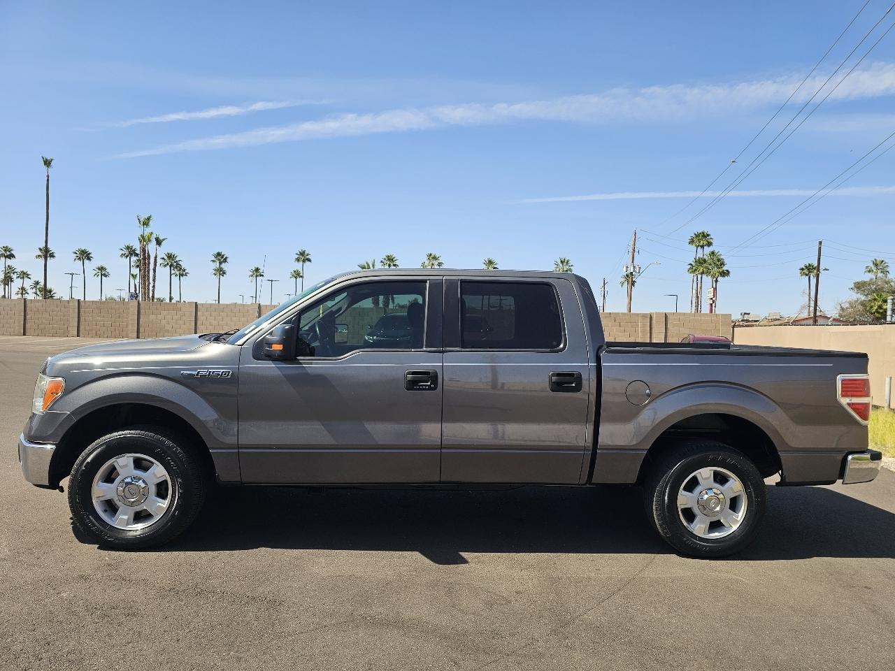 Ford F-150 XLT SuperCrew 2WD 2012