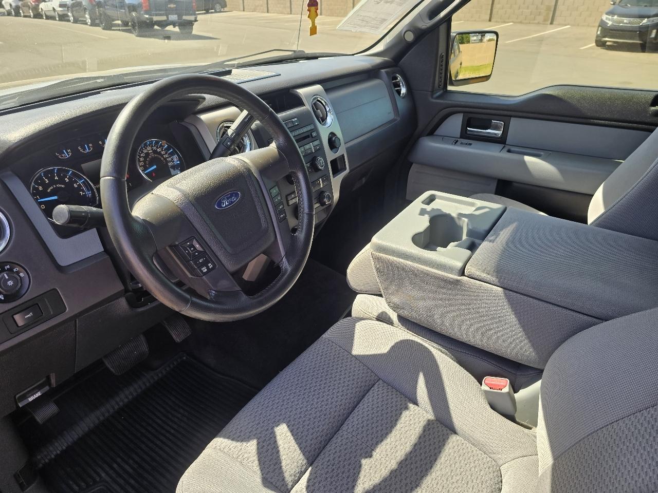 Ford F-150 XLT SuperCrew 2WD 2012