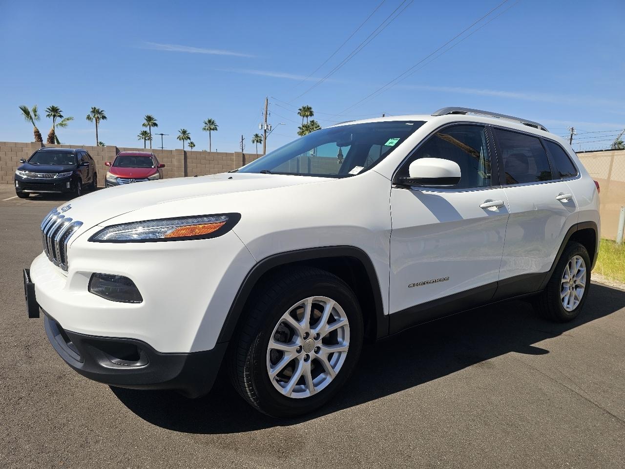 Jeep Cherokee Latitude FWD 2016