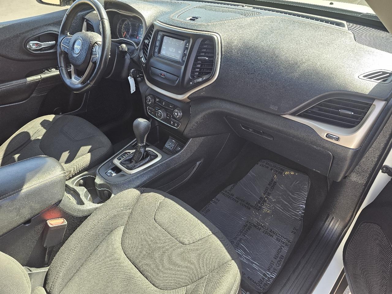 Jeep Cherokee Latitude FWD 2016