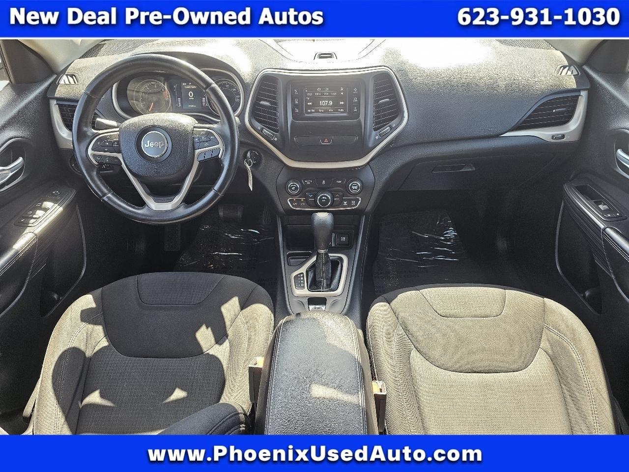 Jeep Cherokee Latitude FWD 2016