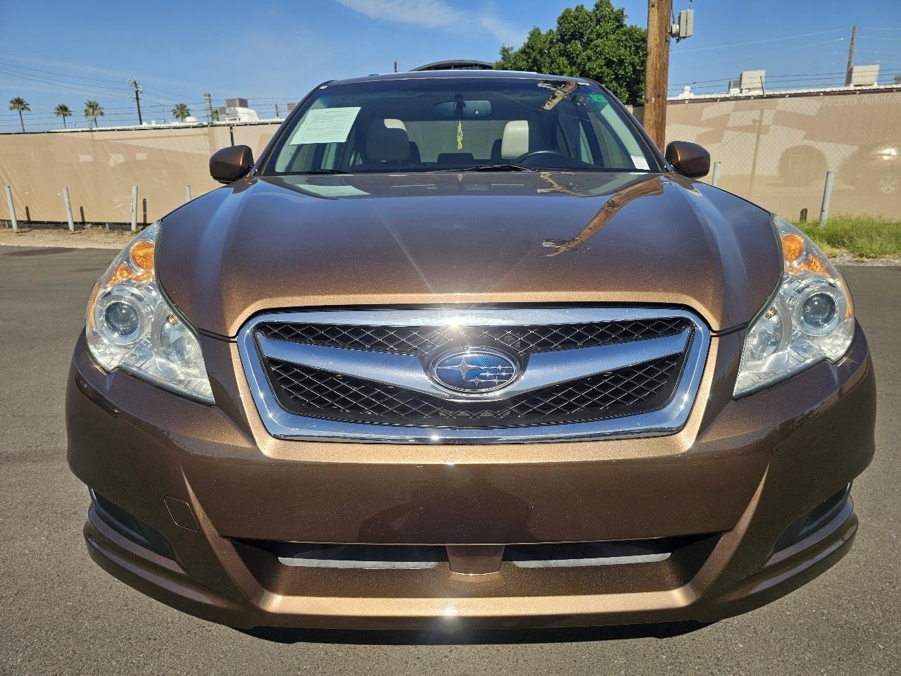 Subaru Legacy 2.5i Limited 2011