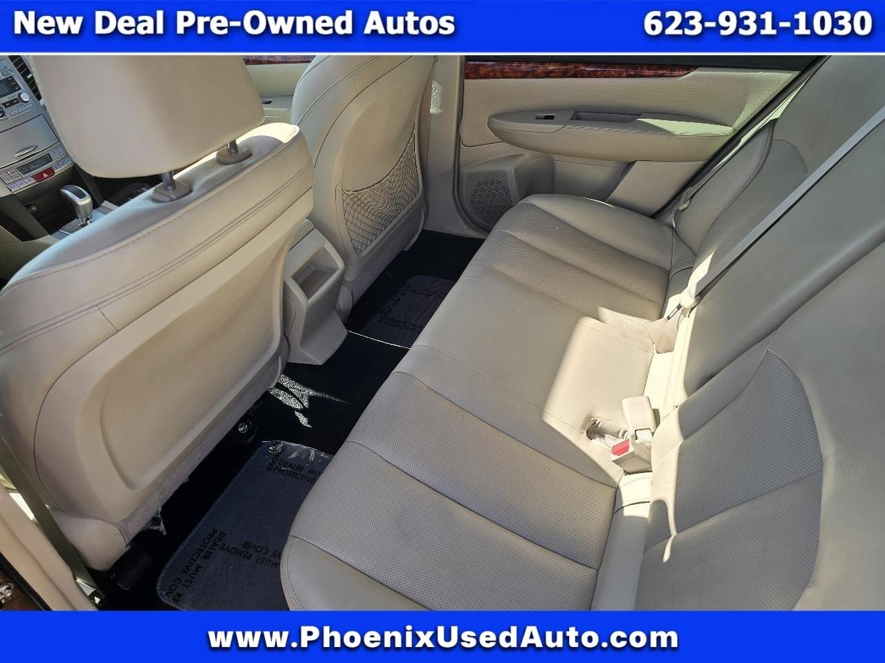 Subaru Legacy 2.5i Limited 2011