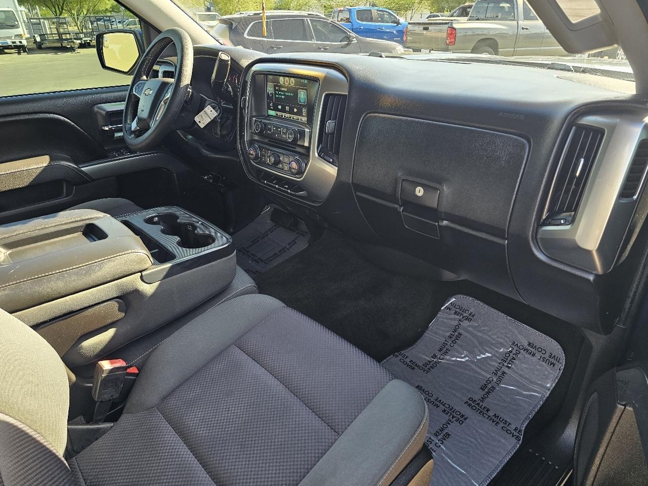 Chevrolet Silverado 1500 1LT Crew Cab 4WD 2015