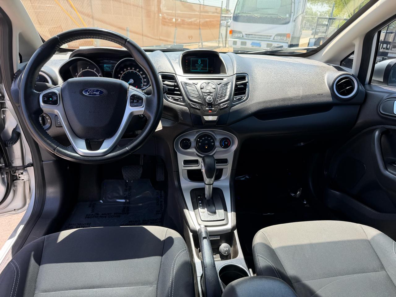 Ford Fiesta SE Sedan 2016