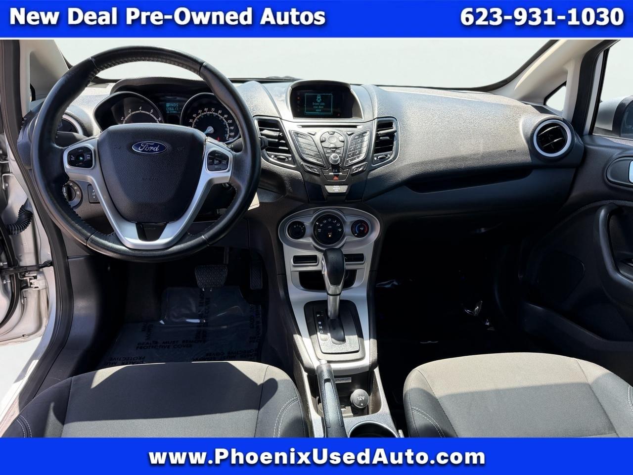 Ford Fiesta SE Sedan 2016