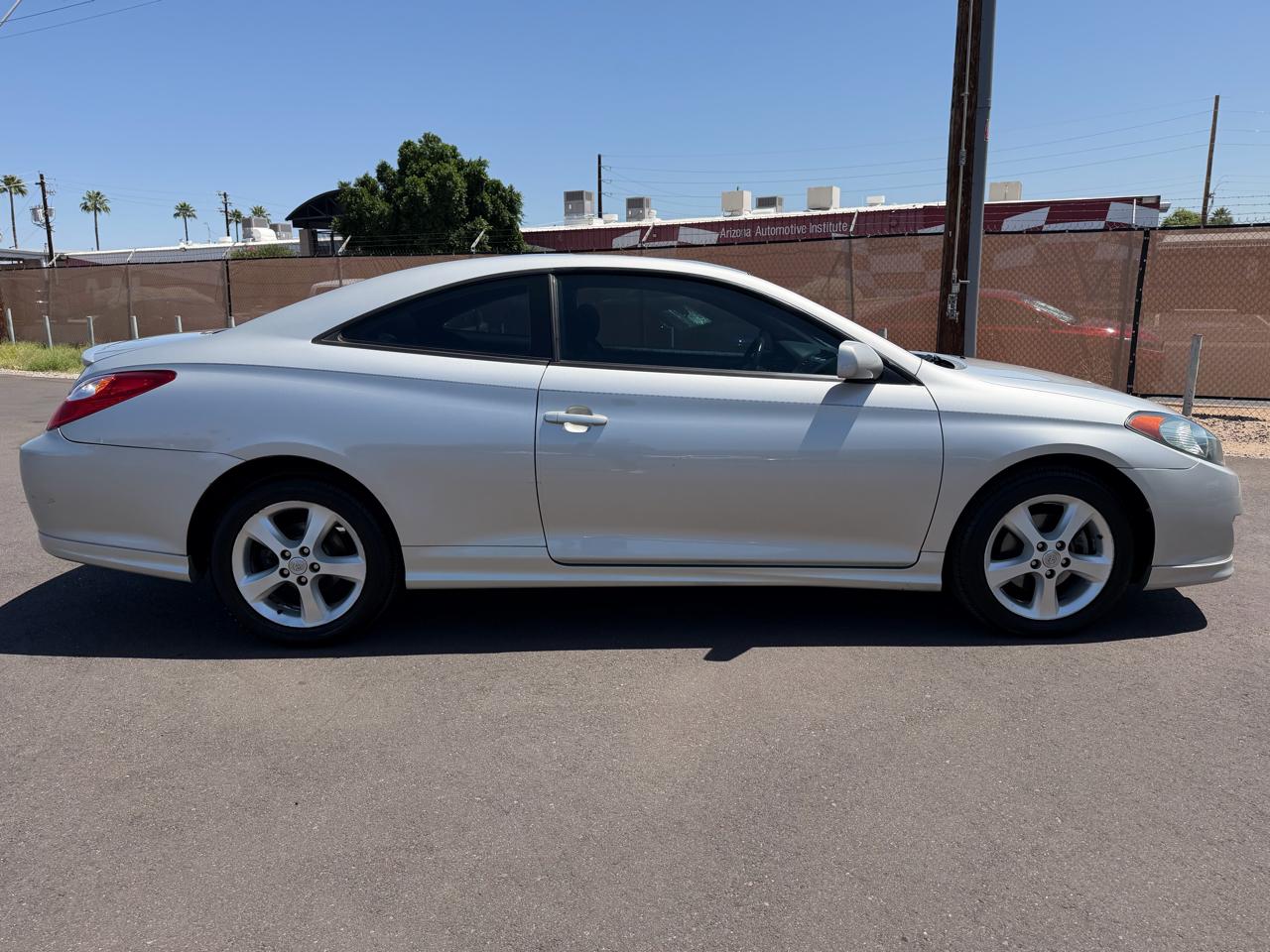 Toyota Camry Solara SE 2006
