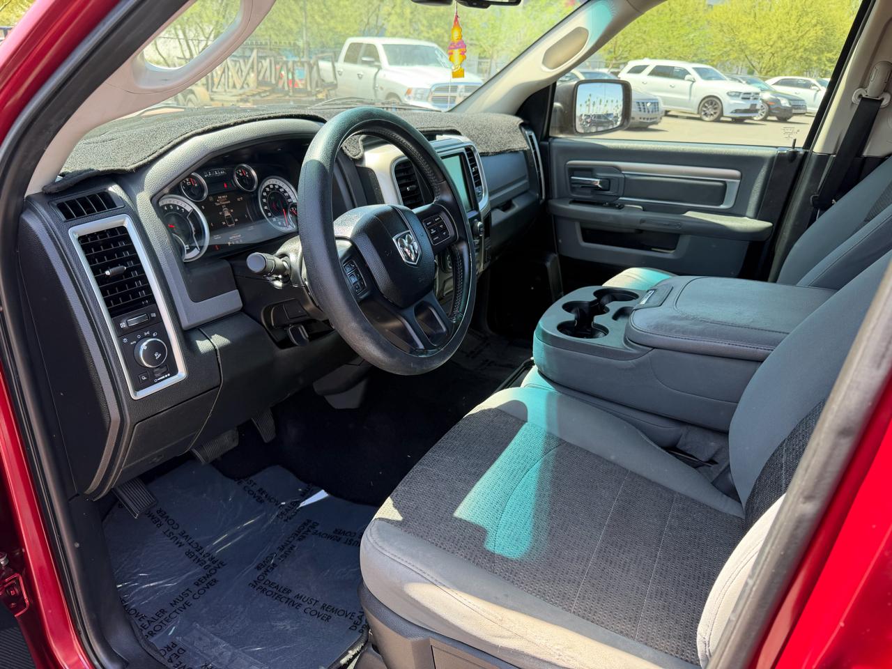 RAM 1500 2WD Crew Cab 149" Big Horn 2014