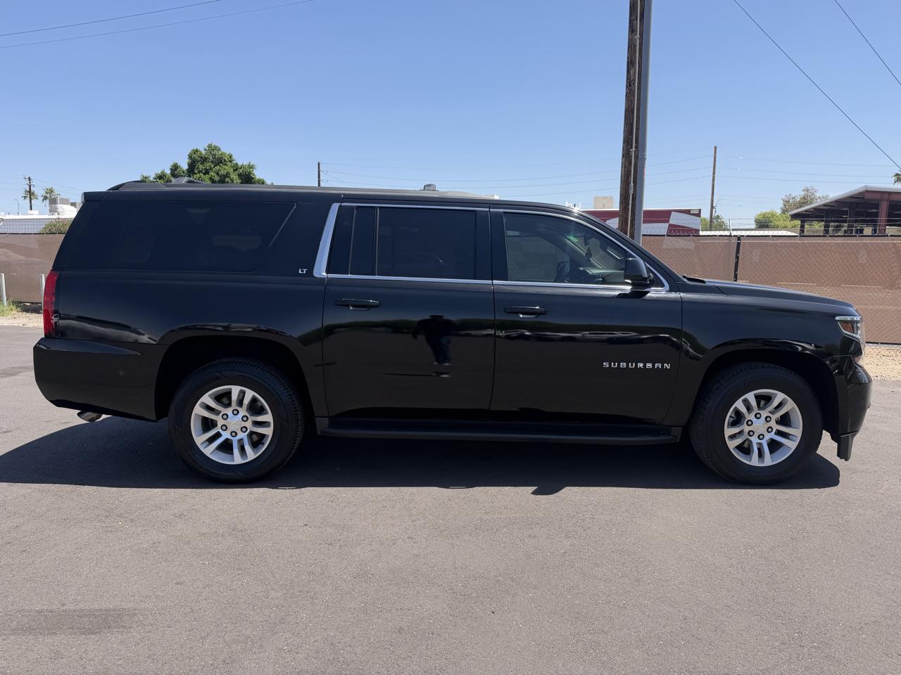 Chevrolet Suburban LT 2WD 2017