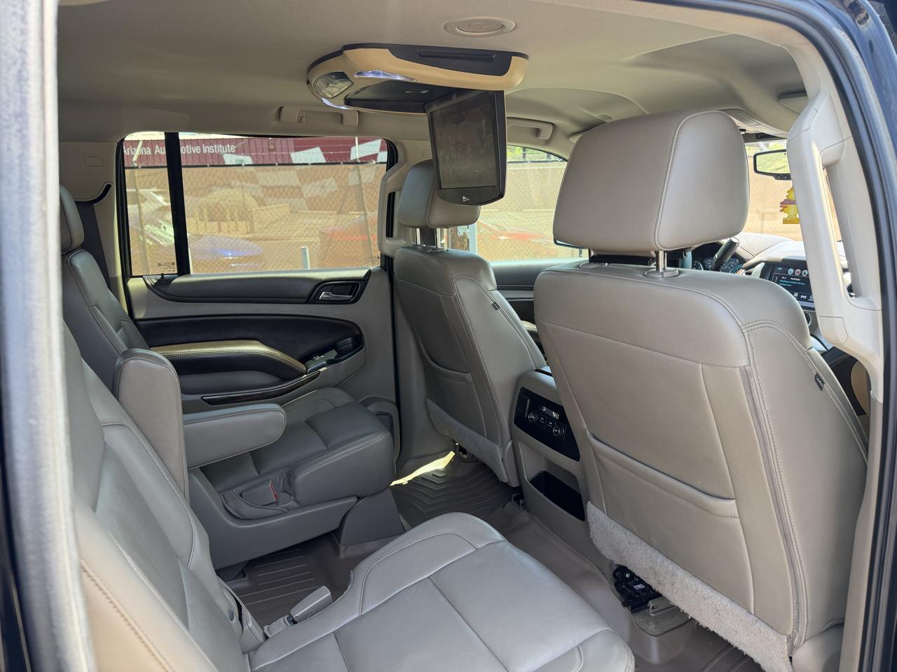 Chevrolet Suburban LT 2WD 2017