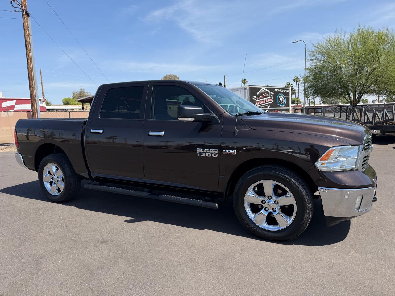RAM 1500 4WD Crew Cab 140.5" Big Horn 2016